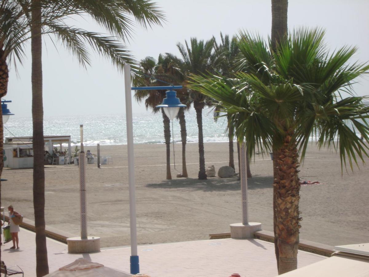 Pension Sol Y Playa Carboneras Eksteriør billede