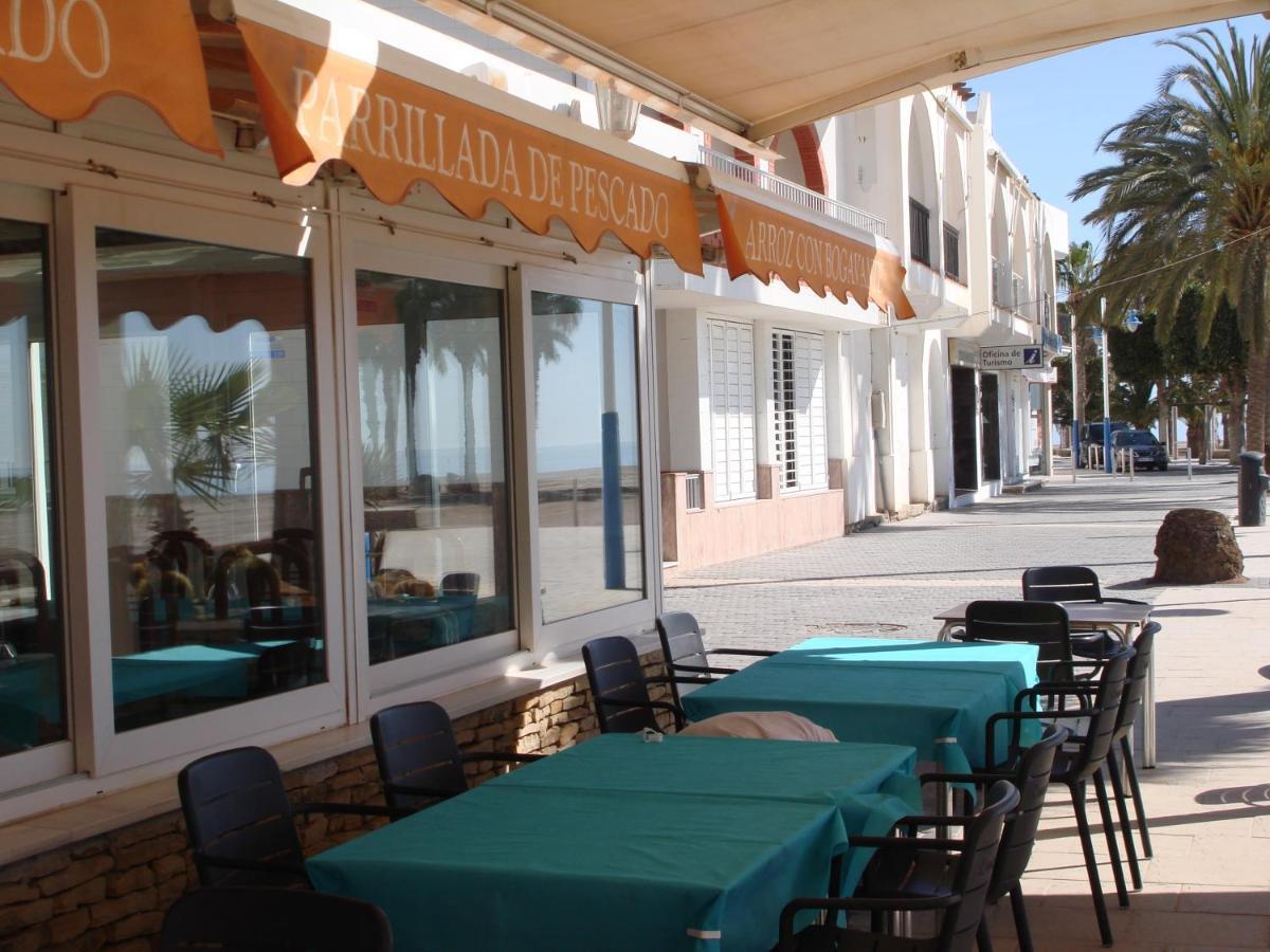 Pension Sol Y Playa Carboneras Eksteriør billede
